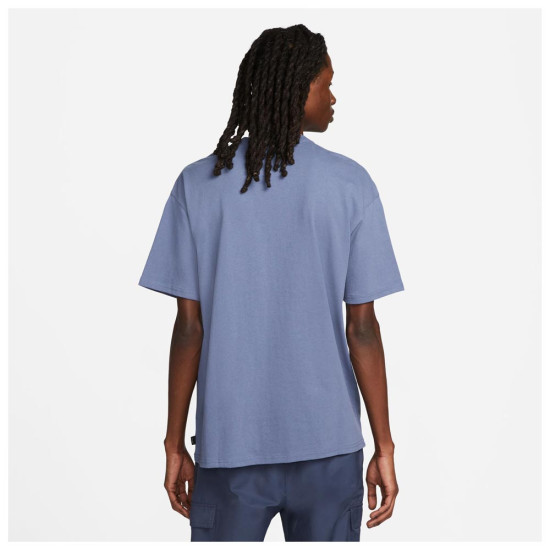 Nike Ανδρική κοντομάνικη μπλούζα Sportswear Premium Essentials Sustainable Nike Ανδρική κοντομάνικη μπλούζα Sportswear Premium Essentials Sustainable